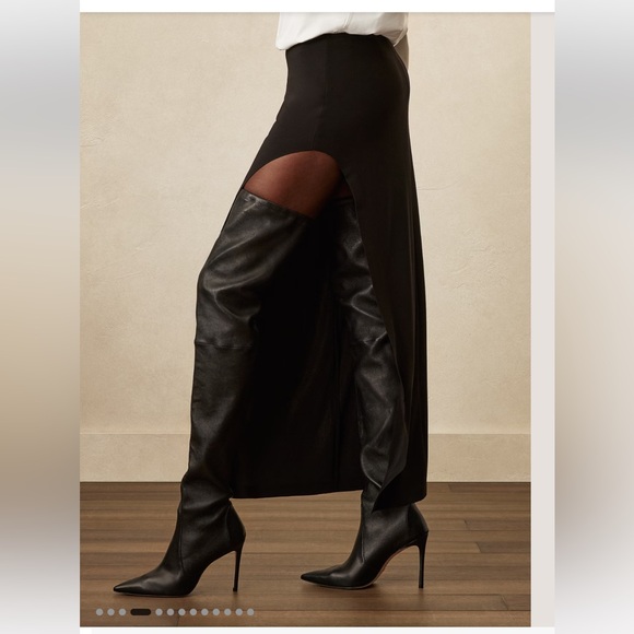 Stuart Weitzman Ultrastuart Thigh-High Pointed-Toe Boots - Picture 2 of 14